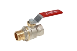 Giacomini R914L Kulový kohout plnoprůtokový, vnější x vnitřní závit (těžká řada)